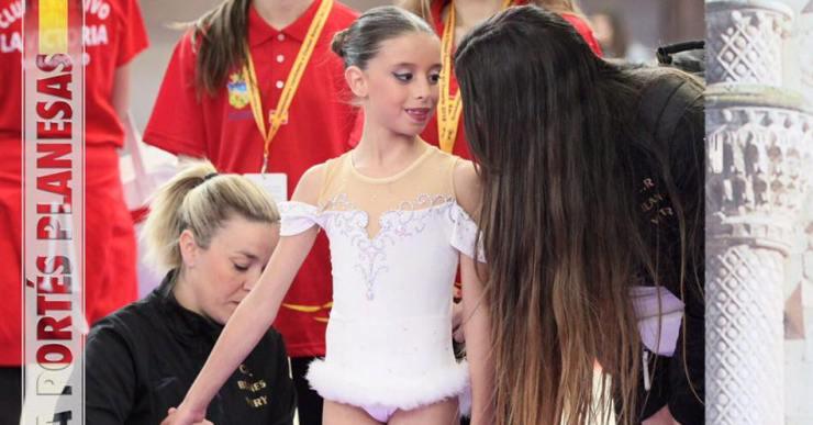 La gimnasta lloretenca Paula Portés aconsegueix la sisena posició al campionat d’Espanya