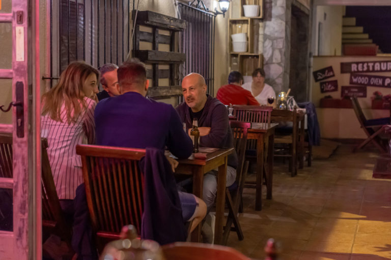 La pizzeria Dolce Vita aquest diumenge 9 de maig, en la reobertura de la restauració a les nits