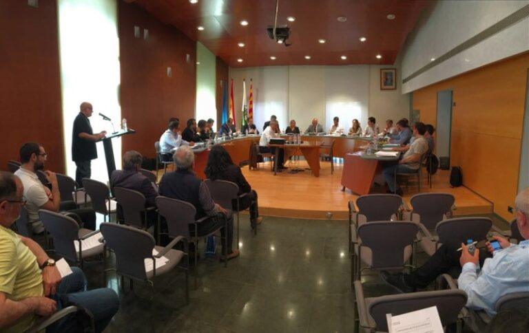 El ple municipal preveu fer el primer pas per poder renovar el mercat municipal