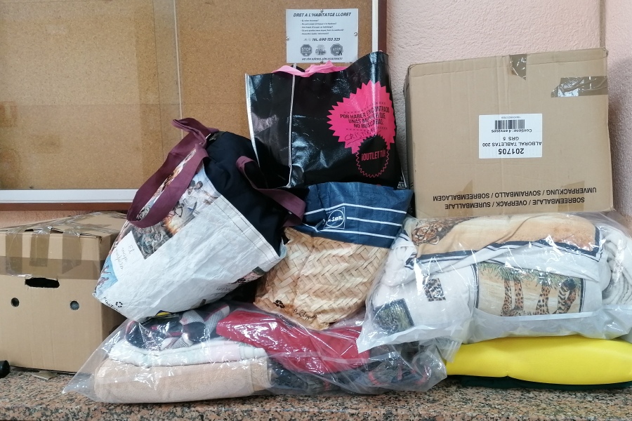 Recollida béns de primera necessitat per Ucraïna al Centre Cívic del Molí