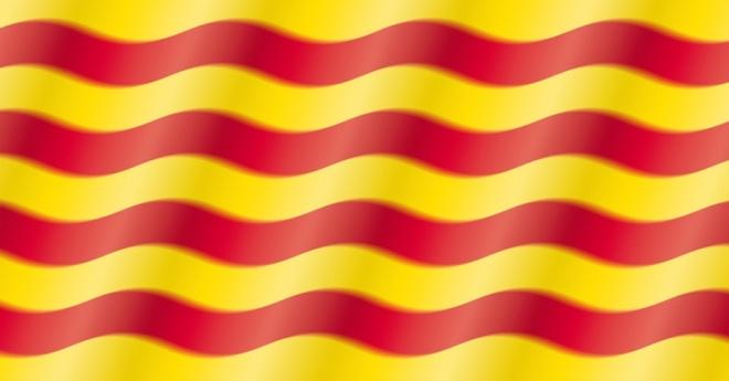 L’Ajuntament reparteix senyeres als veïns de Lloret per a l’11 de Setembre