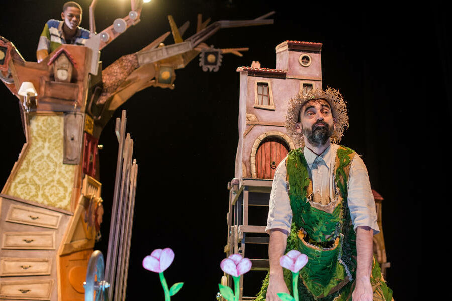 Obra de Teatre Sóc Una Nou