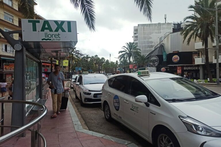 La parada de taxis de Just Marlès, en una imatge d'arxiu