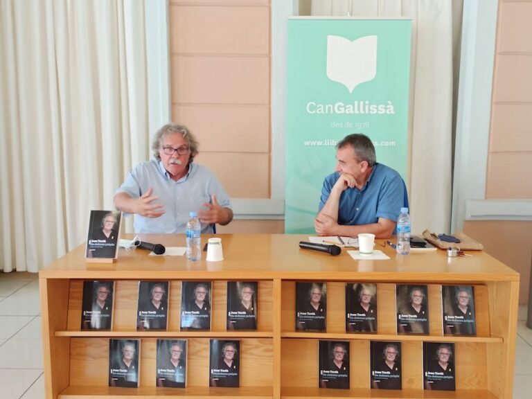 Joan Tardà, a la presentació del llibre 'En defensa pròpia'