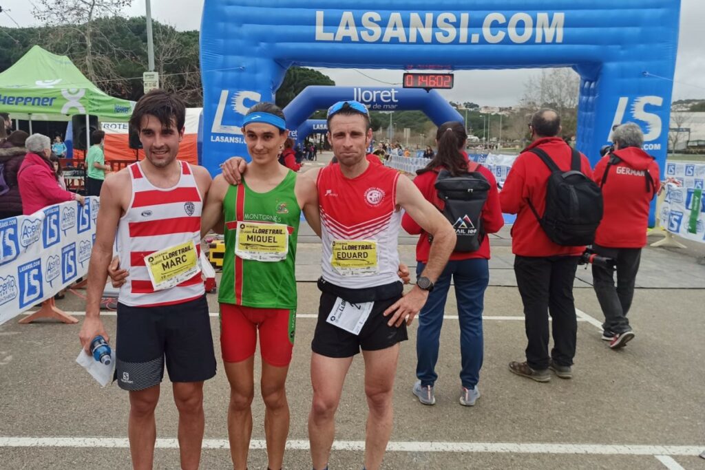 Els tres primers classificats a la Lloretrail 2022 en 22 quilòmetres