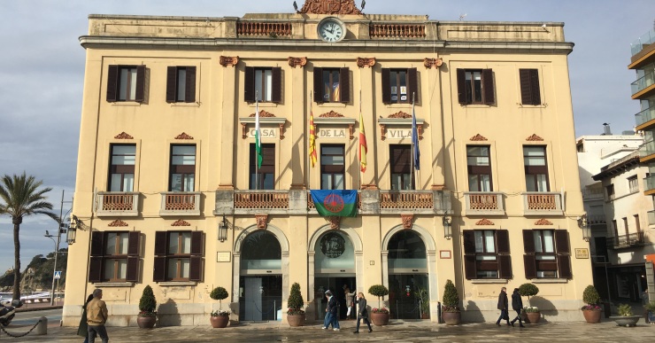 Som Alternativa demana que onegi la bandera del poble gitano per commemorar-ne el Dia Mundial