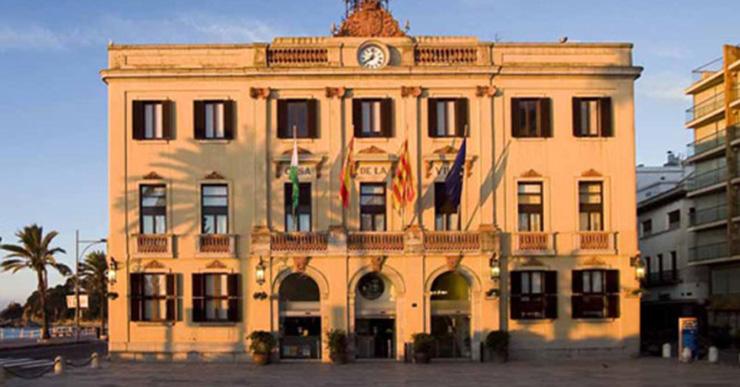 L’Ajuntament de Lloret decreta el tancament cautelar de la discoteca St Trop
