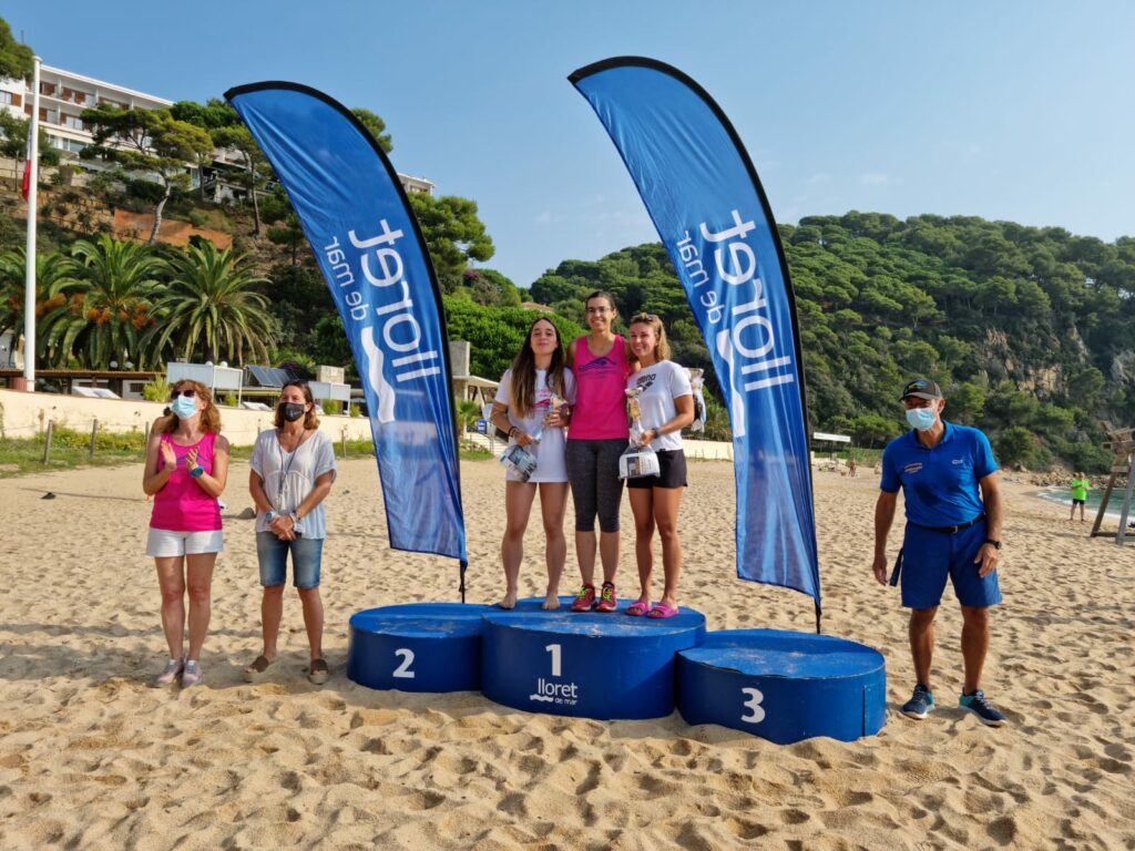 Guanyadors de la 1a travessia de Lloret, feta el 26 de setembre del 2021.