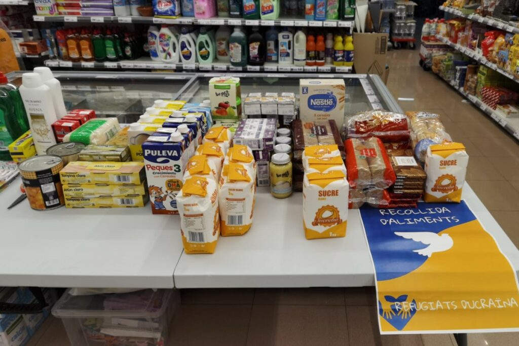 Recollida d'aliments per als refugiats ucraïnesos (APASC)