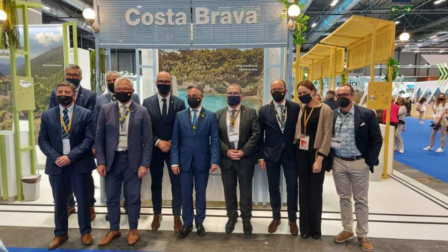autoritats estand costa brava fitur