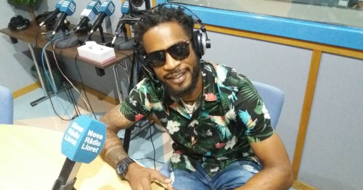 El cantant brasiler Baggadread està de gira per Europa i passa una temporada a Lloret