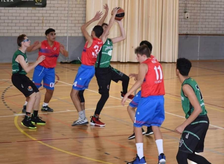 Jugadors del Club Bàsquet Lloret