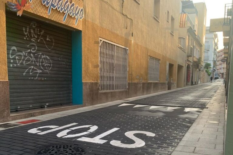 El carrer de l'Oliva, ja obert