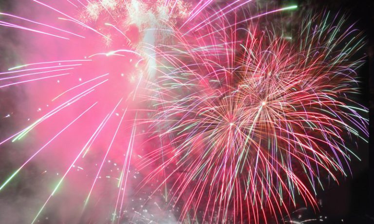 Expectació amb el castell de focs artificials, amb 3D i altres novetats, d’aquesta nit