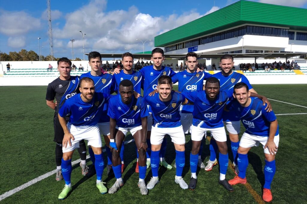 L'equip abans del partit (Club Futbol Lloret)