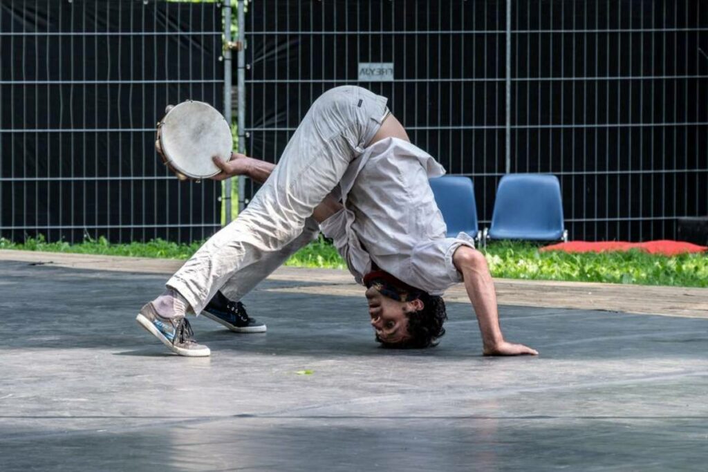 L'espectacle 'Bouble You', de la companyia Be Flat.
