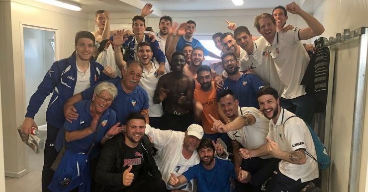 El Club de Futbol Lloret aconsegueix la permanència a Primera Catalana a l’últim sospir