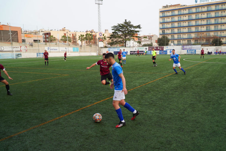 Partit del Club Futbol Lloret aquesta temporada