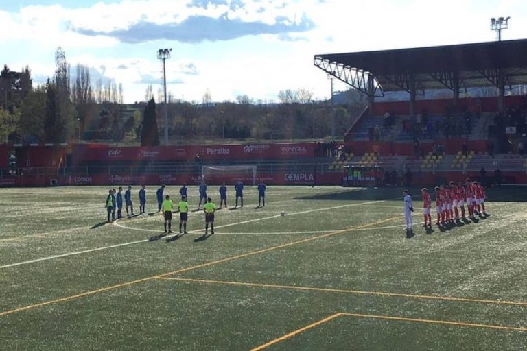 El partit contra el Vic (Club Futbol Lloret)