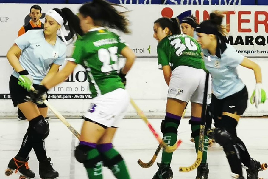 Un moment del partit (Club Hoquei Lloret)