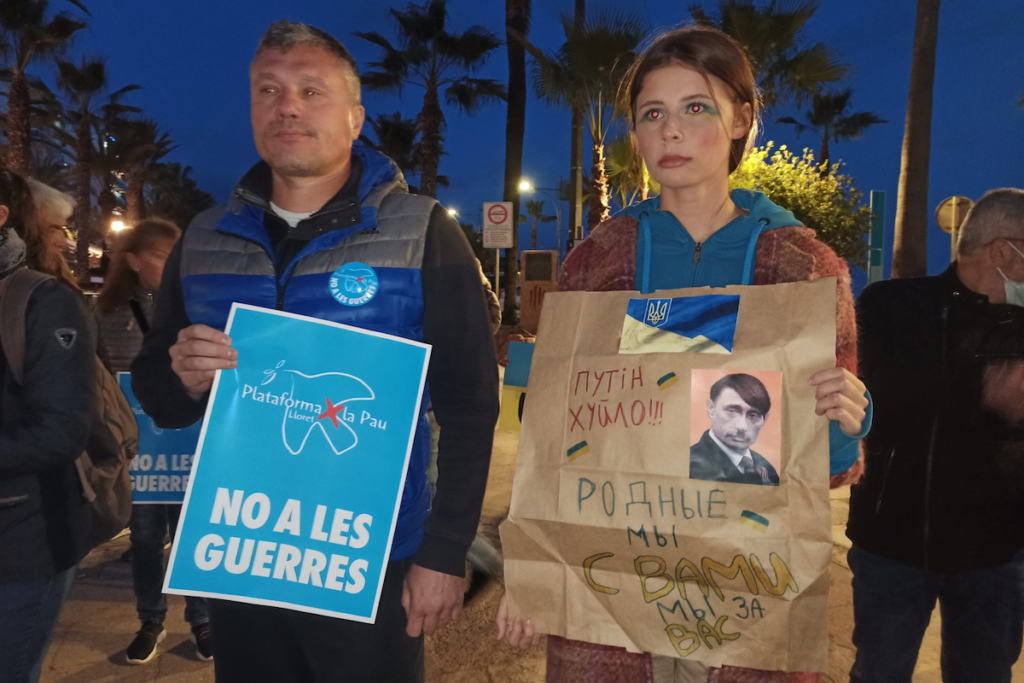 Manifestants crítics amb Putin, a la concentració d'aquest dimarts