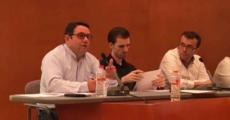 Unanimitat a la moció del regidor no adscrit per esfondrar un vaixell a la badia de Lloret