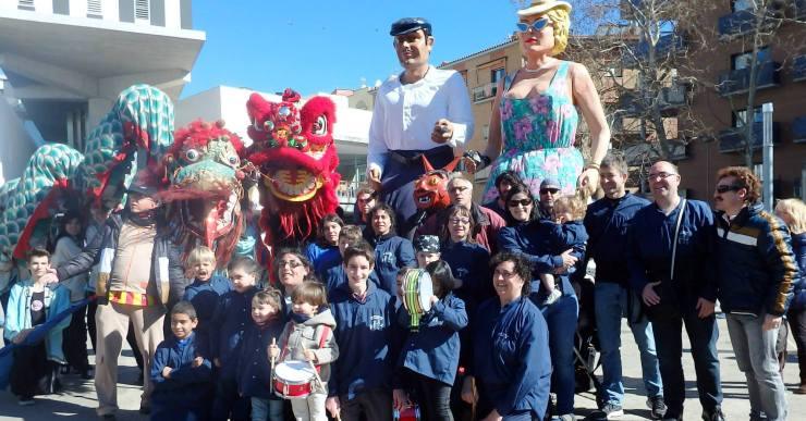 Una cercavila dels gegants portarà els lloretencs fins al teatre, on es farà el pregó