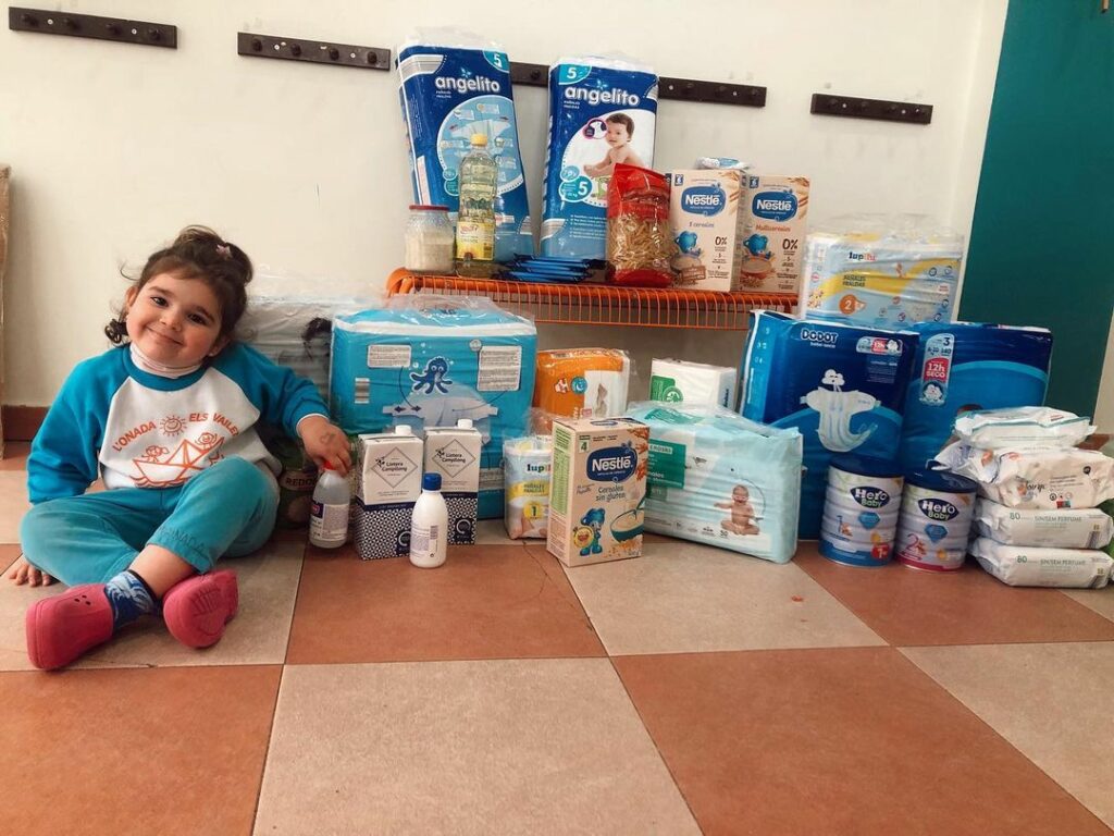 Recollida de productes infantils de l'escoleta l'Onada.