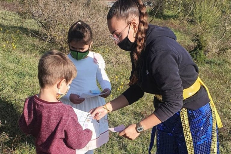 Infants gaudint amb l'esplai (Shalom)
