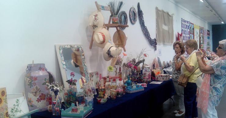 El Casal Municipal de la Gent Gran fa una exposició a la Casa de la Cultura