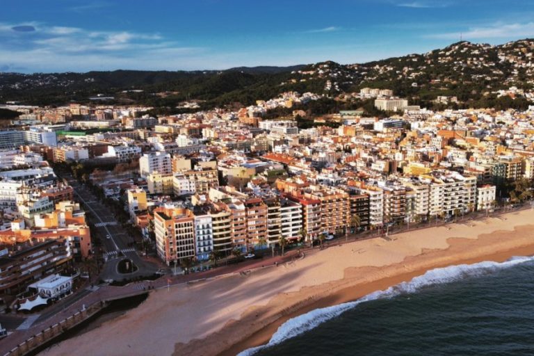L’òmicron i les noves restriccions fan anul·lar una part de les reserves a Lloret