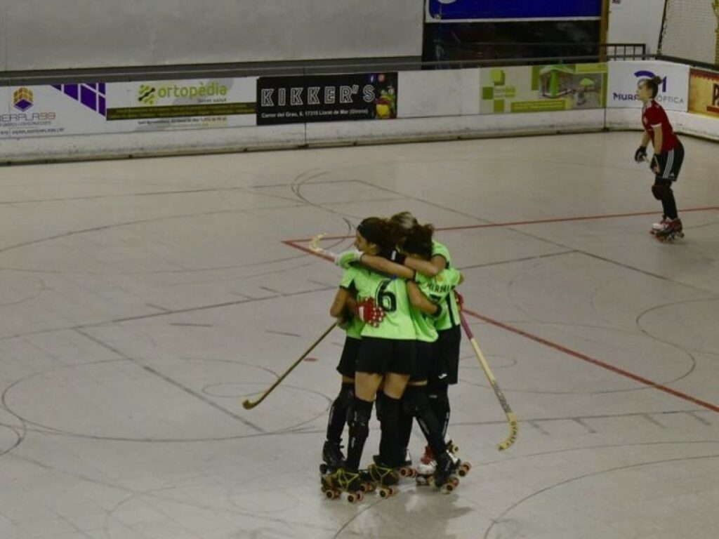 L'equip femení (Club Hoquei Lloret)