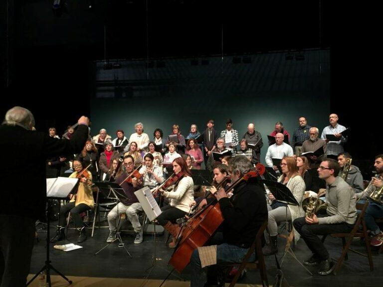 El cor Ars Nova Lloret es presenta en públic aquest divendres, amb un concert de Nadal