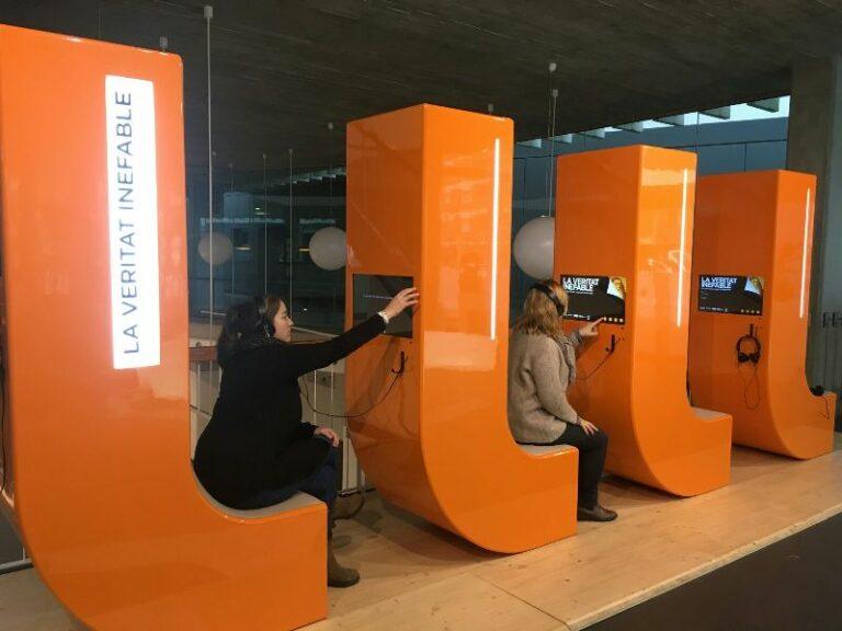 Una mostra interactiva sobre Ramon Llull ocupa el vestíbul de la Biblioteca