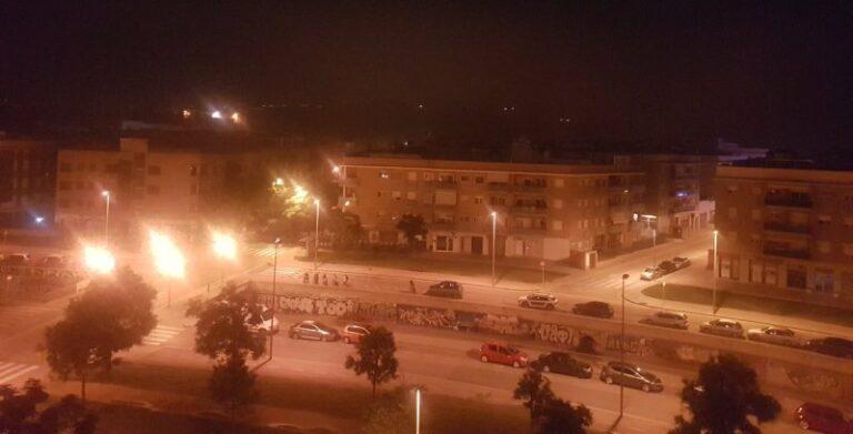 Un incendi crema aquesta matinada una pila de deixalles a dins de l’abocador de Lloret
