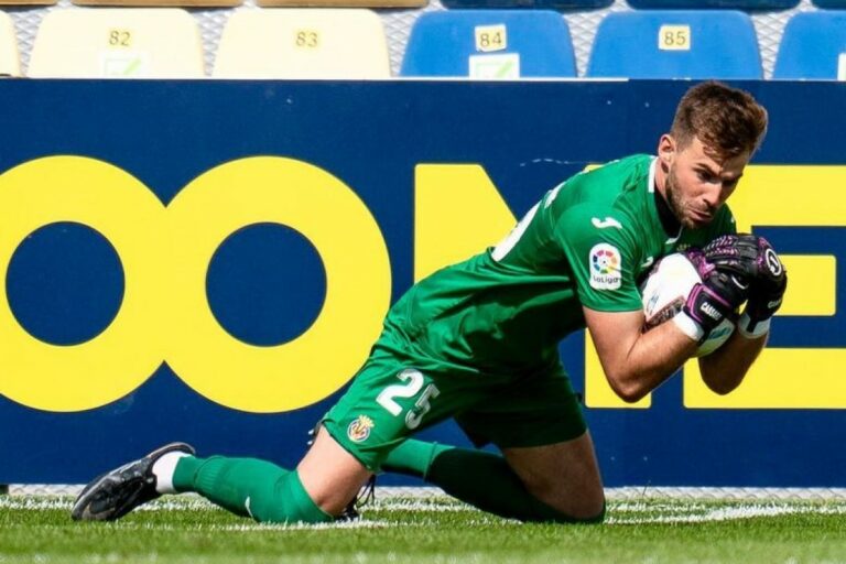 Gianni Cassaro, al partit d'aquest dissabte (Villarreal)