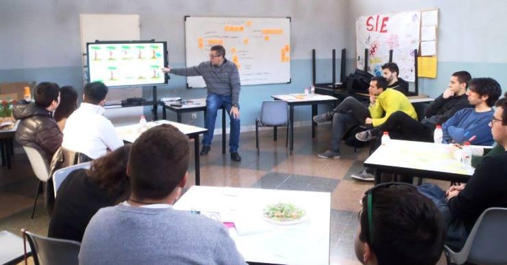 13 joves fan propostes directes i atrevides a la segona Hackató de Lloret
