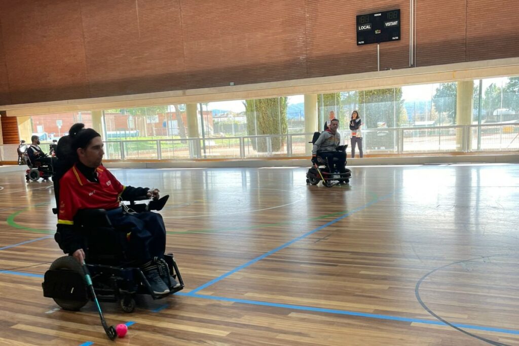 Un entrenament de la selecció espanyola d'hoquei adaptat (RFEP)