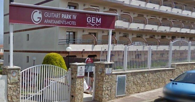 Detinguts cinc joves per violar una noia a l’hotel on s’allotjaven a Lloret
