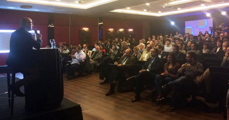 La participació ciutadana genera intel•ligència en la democràcia i polítiques públiques