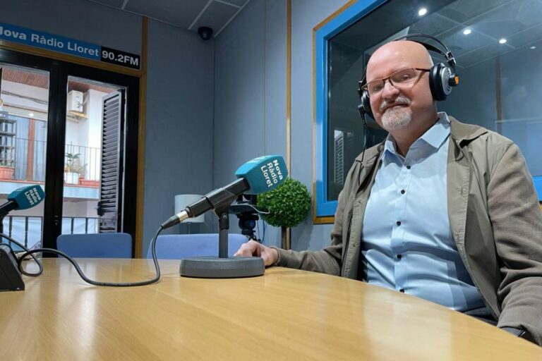 Joan Carles Amaya, als estudis de la ràdio