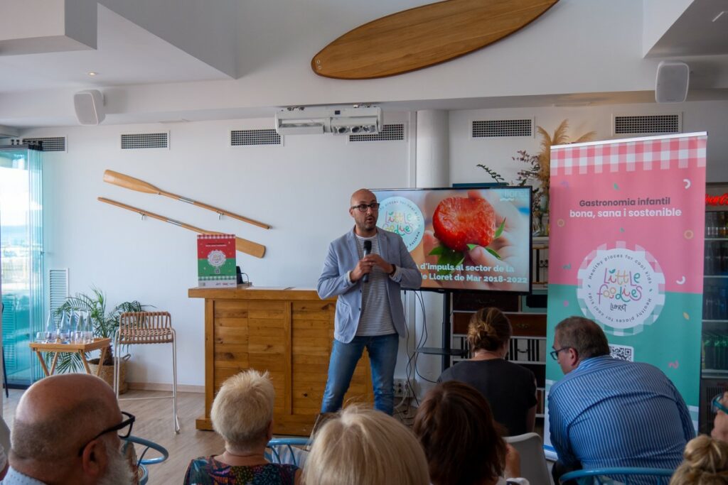 L'alcalde a la presentació de Little Foodies 