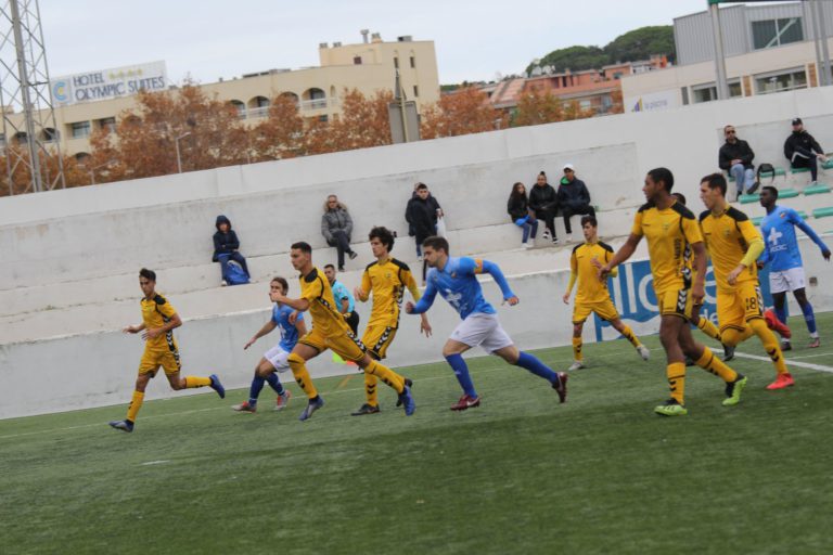 Els clubs esportius de Lloret creuen que no es podran jugar més partits aquesta temporada