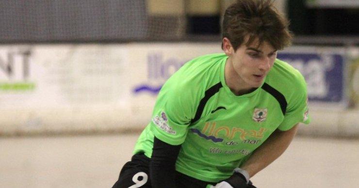 El Club Hoquei Lloret celebra la victòria a Vic amb prudència, perquè encara queden sis partits