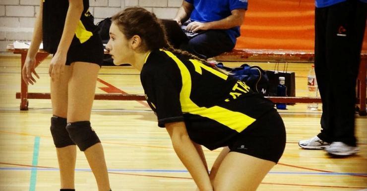 Marina Urpí guanya el Campionat d’Espanya juvenil de volei amb el Barça