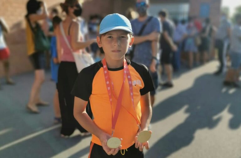 Maxim Tomalchef (CN Lloret), dues medalles d'or a la final territorial de natació
