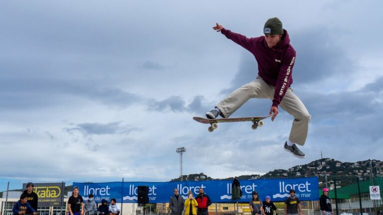 El nou skate park de Lloret ja és una realitat