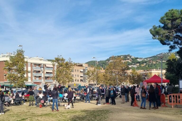 Menjant les migas solidàries amb ForçAME (PSC)