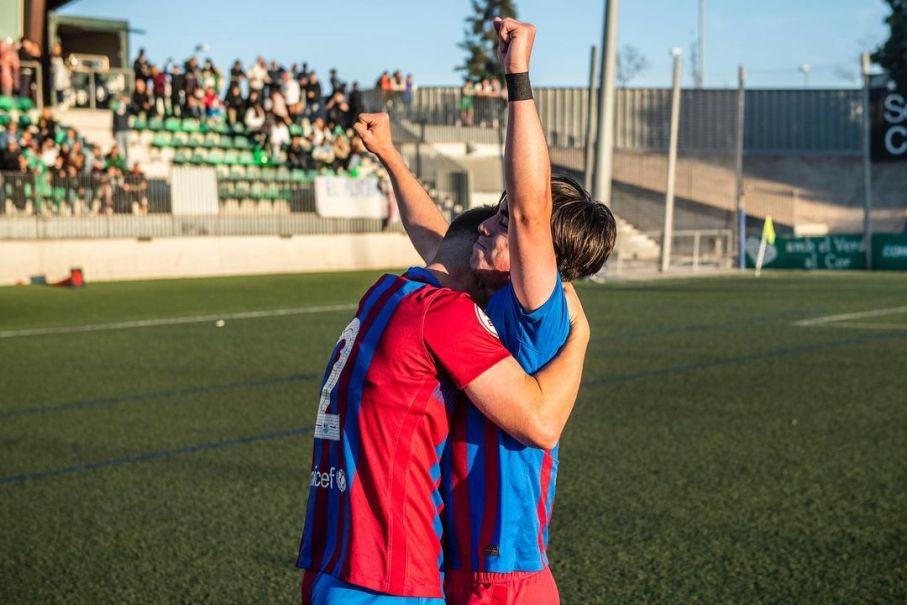 Els jugadors del Barça celebrant la victòria