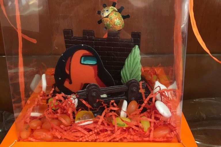 Una de les Mones fetes a Can Carbó.
